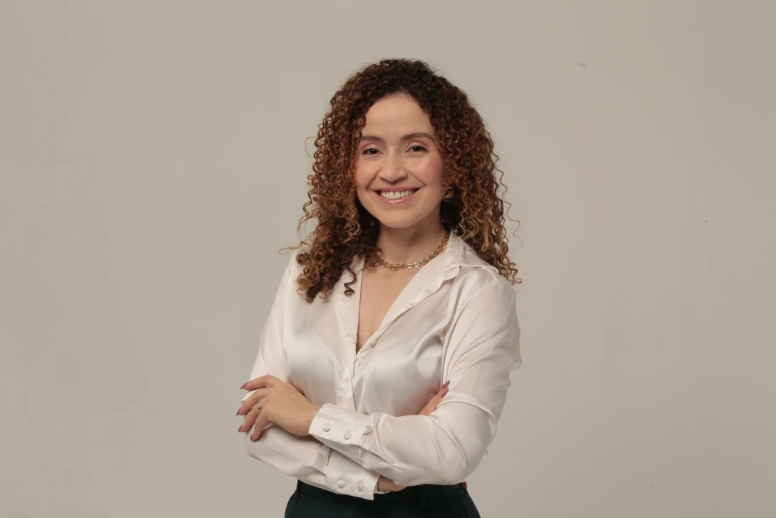 Dra. Lorrane Morais, psiquiatra da mulher e perinatal em Brasília